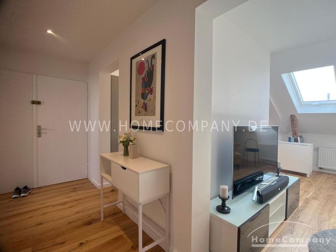Nordend (AG8071060) Yenilenmiş ve mobilyalı çatı katı dairesi – 8575c2bd9d664895e33bdefabad05ae5d32d5988.jpg
