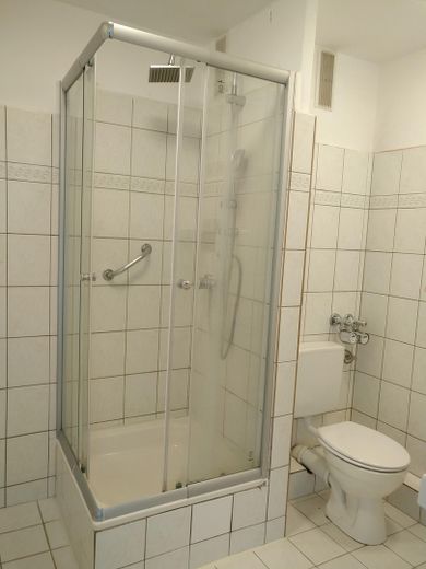 Bad mit Dusche
