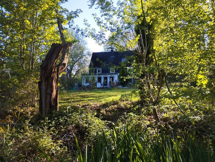 Casa a graticcio in posizione unica al margine del bosco – Foto 1