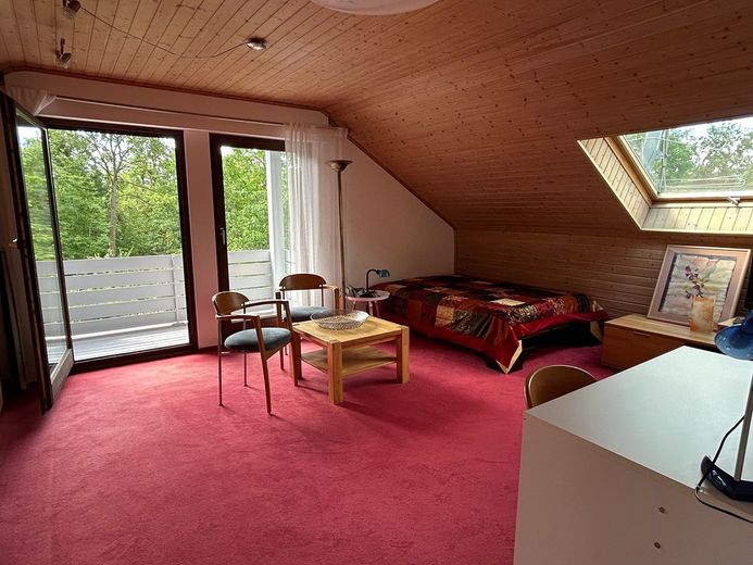 Casa unifamiliare da sogno con ampio terreno nel verde – Foto 5