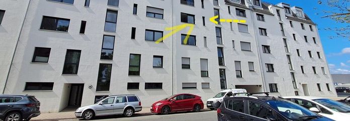 1 Hausansicht Straße