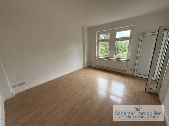 Accogliente appartamento di 2 locali al 2° piano in una piacevole posizione di Hohenstein-Ernstthal – Foto 1