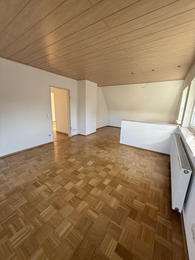 Jasne 3-pokojowe mieszkanie w centrum Kalchreuth – Zdjęcie 5