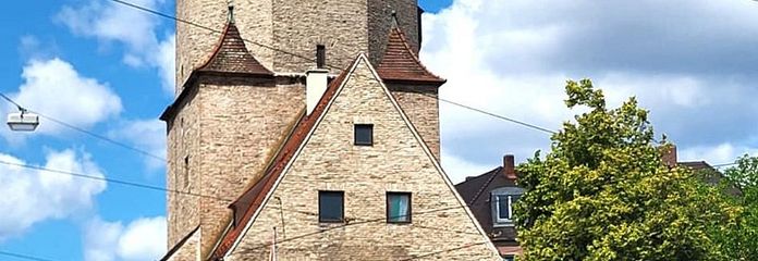 Renovierte 2-Zimmer-Wohnung in Augsburg-Lechhausen – Augsburger Tor