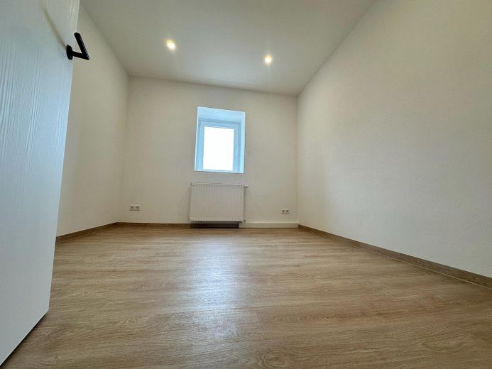 3-Raum DG-Wohnung mit neuer Einkauküche in Meerane - Erstbezug hochwertig saniert – Schlafzimmer 2 / Kinderzimmer