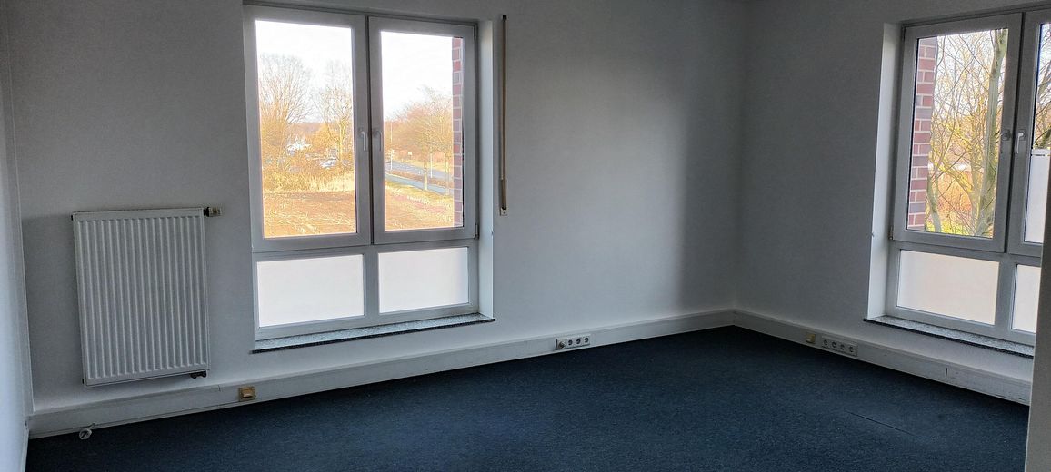 Helle Büro-/Praxisräume in verkehrsgünstiger Lage – Büro III