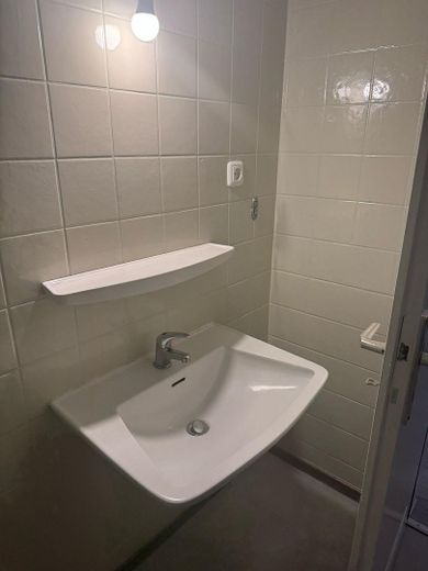 Renovierte 2-Zi-Whg in zentraler Lage von Frankfurt-Bergen Enkheim Stellplatz inklusive – Foto 11