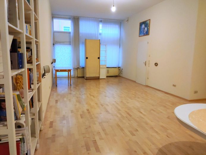 München Sendling nähe Wiesn Gewerbefläche Toplage–Büro/Praxis/Laden/Galerie ca. 260 qm-3,40m Raumh. – 2