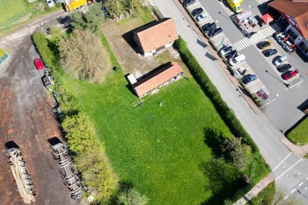 Terreno commerciale in vendita a Lamspringe