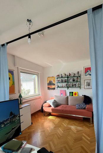 Sonnige Dachgeschosswohnung in Köln-Weiden – Schlafzimmer 2