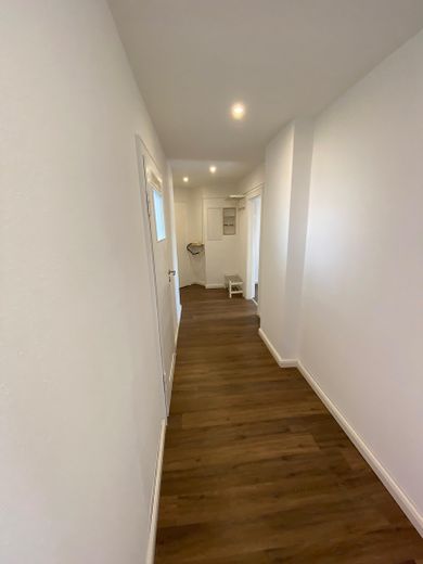 Braunschweig merkezinde şık maisonette daire – Flur von hinten