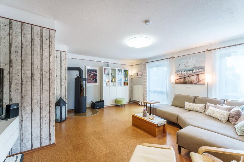 Wohnzimmer mit Kaminofen