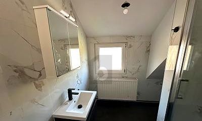 1780415286_c70ae5.jpg