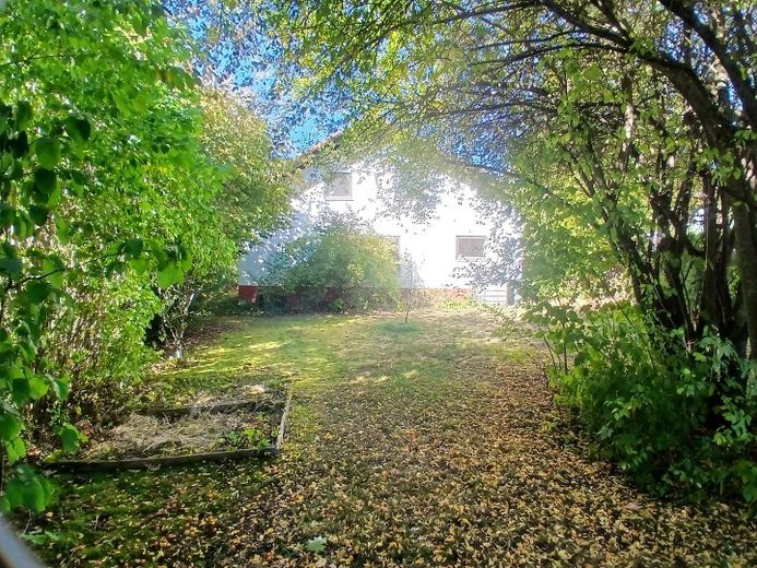 Casa unifamiliare indipendente su un terreno di 1.306 qm a Mehrstetten – Foto 2