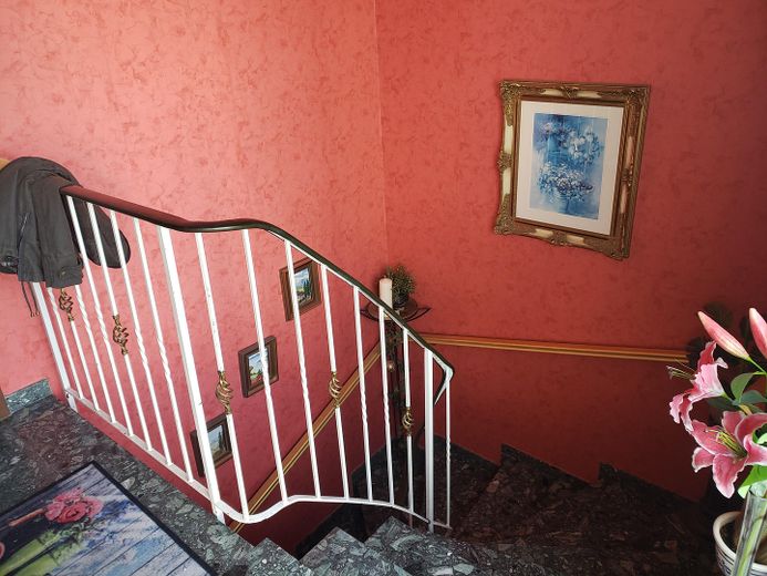 Gemütlicher Bungalow, sehr zentral, großer Garten und Nebengebäude – Foto 3
