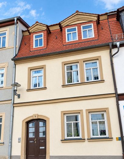 2-Raum-Altbauwohnung mit eigenem Garten & Terrasse, EBK, WG-geeignet – Weimar Altstadt – Jakobsplan