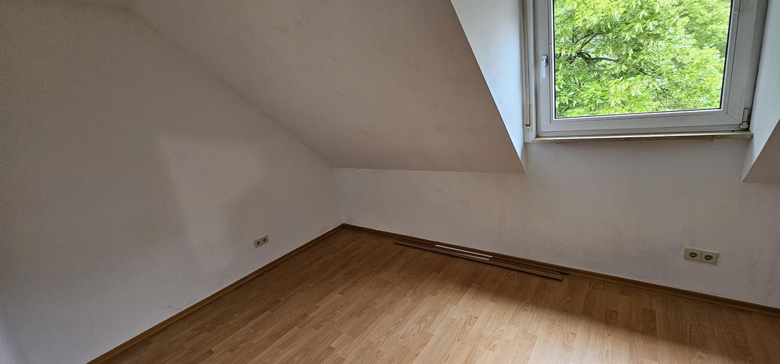 Über den Dächern von Forchheim, 3 Zi Wohnung, zentral und modern - Nähe Kaiserpfalz – Zimmer 2