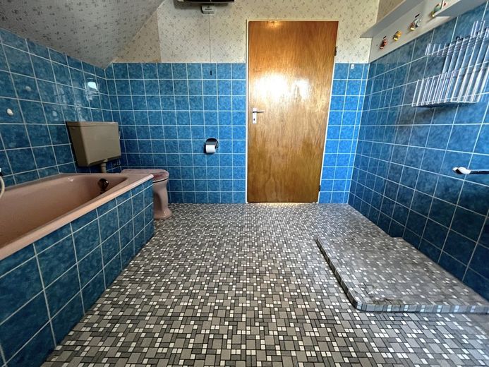 Wannenbad Ansicht 1
