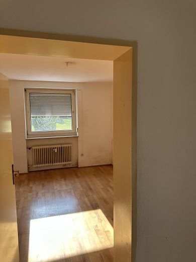 Günstige Wohnung in Putzbrunn – Zimmer
