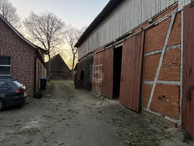 BAUGRUNDSTÜCK 3.910 M² MIT ALTBESTAND – 1748805520_757340.jpg