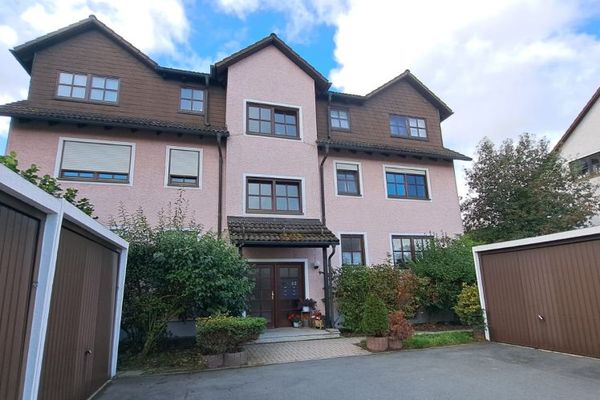 Wohlfühlen auf ca. 88 m² – attraktive 3 Zimmer ETW inkl. Balkone in Köditz/Brunnenthal