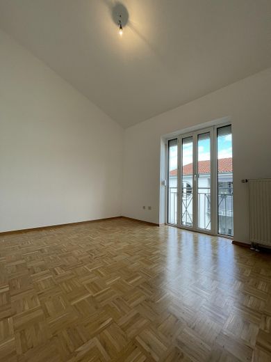 Helle 2-Zimmer-Wohnung in Friedrichshofen ab 01.11 – Schlafzimmer