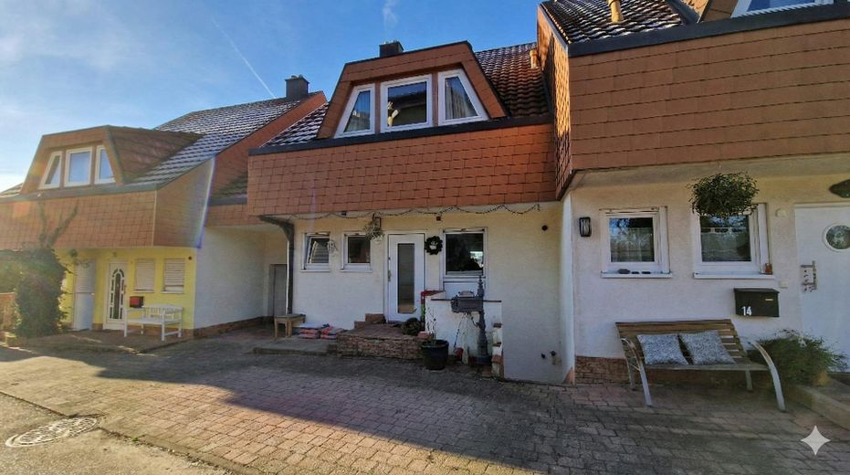 Lichtdurchflutete Immobilie in zentraler Lage in Freiamt – Haus Vorderansicht
