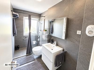 ZENTRAL MIT BALKON  &  S-BAHN-ANBINDUNG – 1789162438_d1c6d8d.jpg