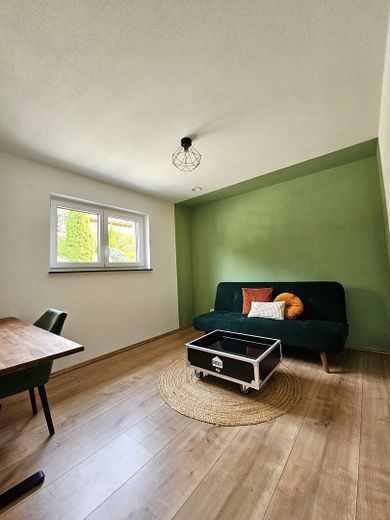 L’architettura incontra la natura – casa in muratura con privacy e un’esperienza abitativa straordinaria – Gästezimmer / Büro (EG)
