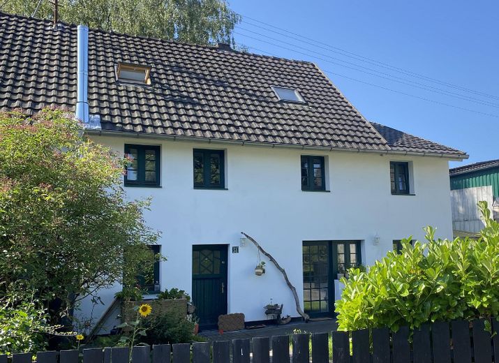 Haus vorne 2