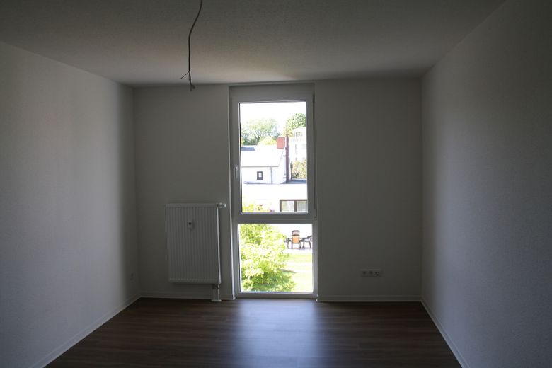 Stilvolle, neuwertige 3-Zimmer-Wohnung in Rostock-Südstadt – Zimmer 1