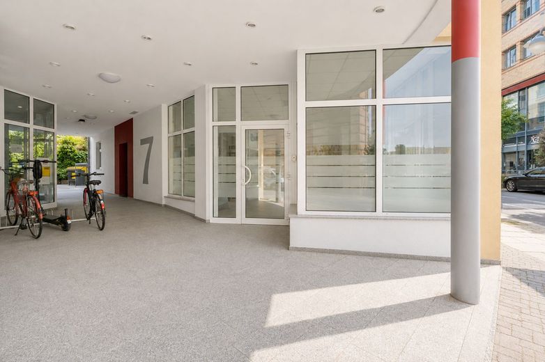Ladenbüro am Charlottencenter – Außen