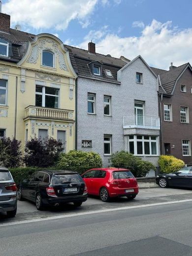 Straßenansicht