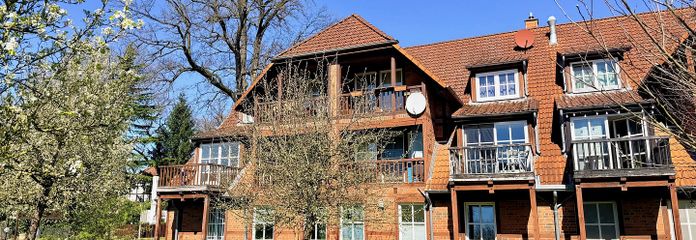 Hausansicht Streuobstwiese