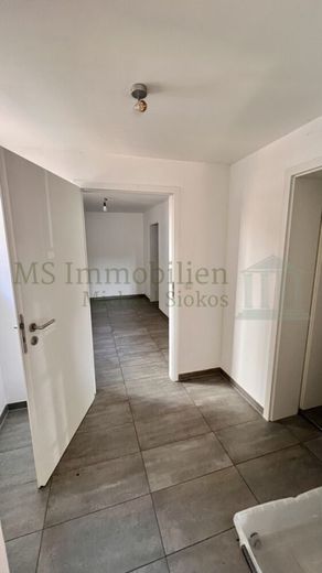 *** Denkmalgeschütztes EFH + Dreifamilienhaus im Herzen von Lampertheim *** – EFH EG Flur 2