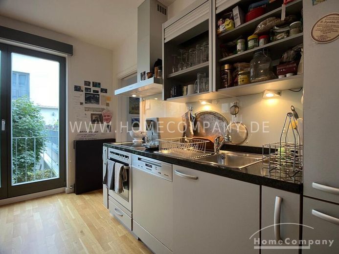 ***Bornheim (8071382) Bornheim’in kalbinde mobilyalı, geniş 2 odalı daire – bd8359ba48519780842020188c0cdf120b4aba45.jpg