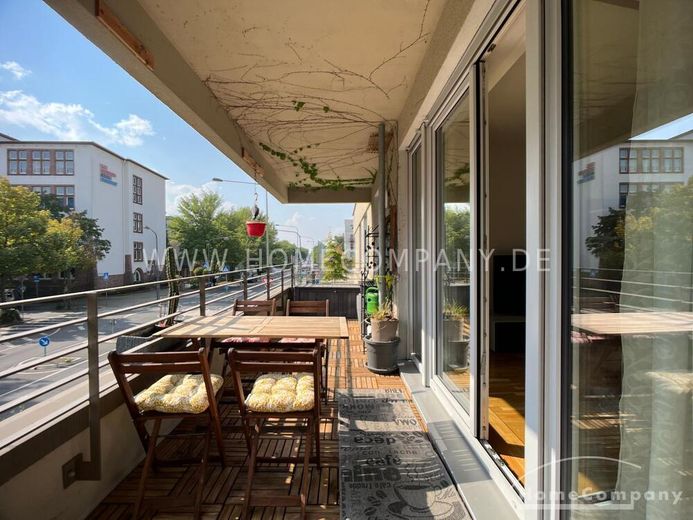 Europaviertel
8071844 – 
Moderne 3-Zimmerwohnung, komplett möbliert  &  ausgestattet – 4795777d6837d33c3a2123807d7e04d789d77234.jpg