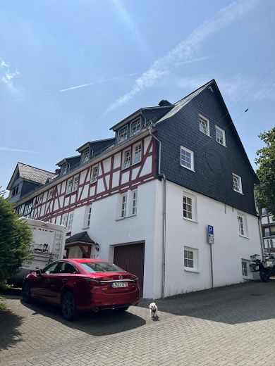 Wohnhaus vorne