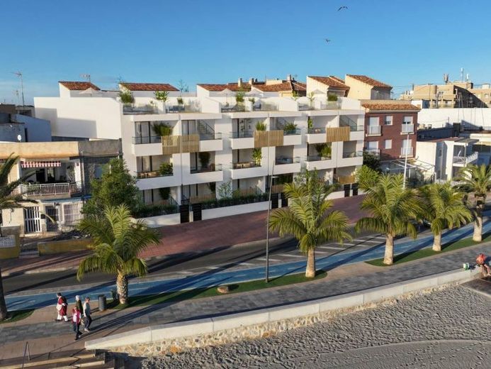 Luxuriöses Apartment in erster Meereslinie. – Foto 1
