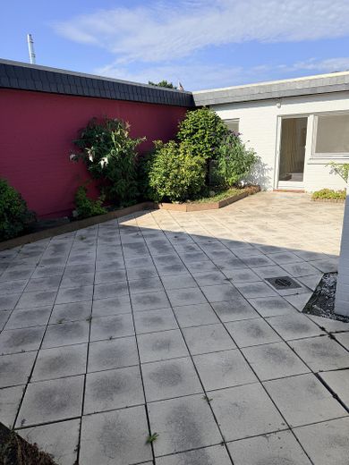 Atrium Bungalow alles auf einer Ebene in Schenefeld Dorf direkt am Klövensteen Forst – Atrium