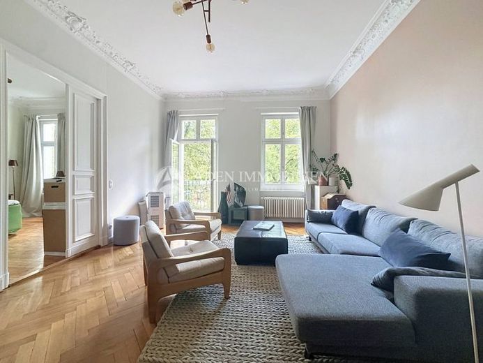 Exklusive 5-Zimmer-Altbauwohnung mit 3 Balkonen und hochwertiger Designmöblierung in Charlottenburg – Foto 1