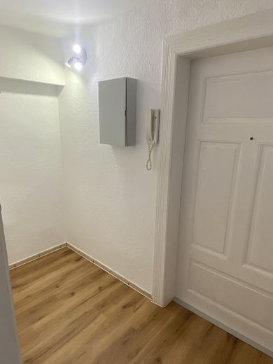3-R-Whg mit EBK, ruhig, im Zentrum, 1.OG – Flur Eingang
