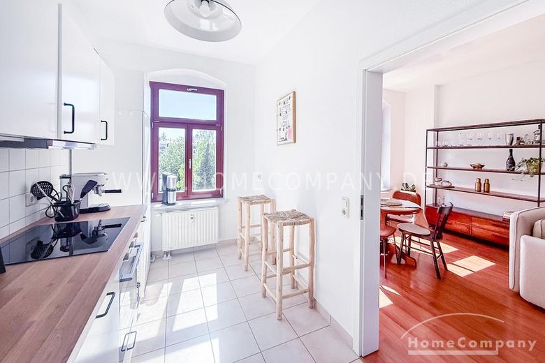 27458 HomeCompany Dresden Möbliert/Furnished 2-Zimmer-Wohnung in Dresden-Pieschen mit Balkon max. 2 Personen – 174f73760b065ee2aea86472fba5963ee7d4dd83.jpg