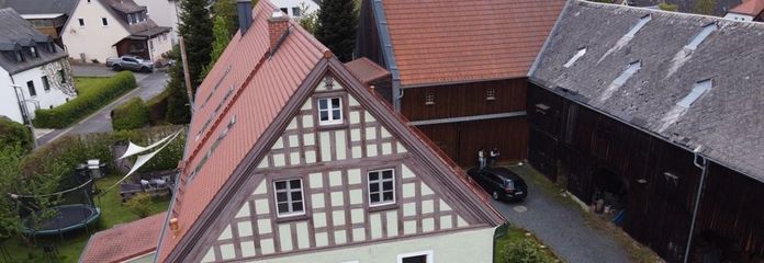 01_Luftaufnahme_Hof