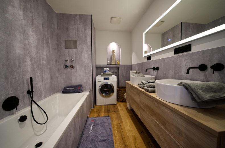 Badezimmer Miele Waschtrockner