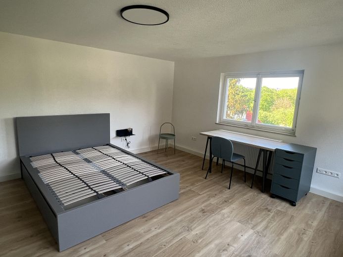 WG-Zimmer zum Wintersemester 2026/27 nähe Uni-Hohenheim – Zimmer 02