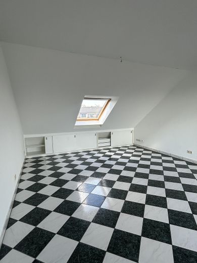 74qm Dachgeschosswohnung mit Phenthouse-Feeling mit 25qm Dachterrasse und Garage optional – Foto 10