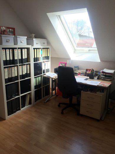 Eigennutzer aufgepasst: Helle, neuwertige Eigentumswohnung in Differten zu verkaufen! – Büro,Kinderzimmer, Gästezimmer