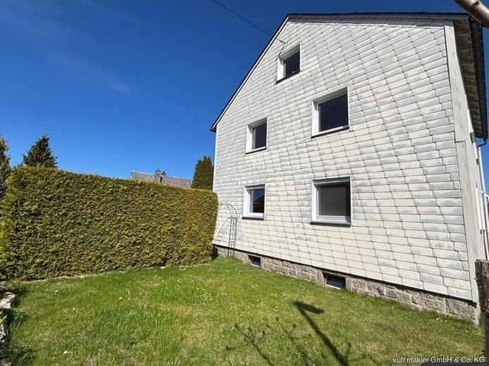 Solides, modernisiertes Einfamilienhaus in bevorzugter Wohnlage von Zell – VUB0002343-18