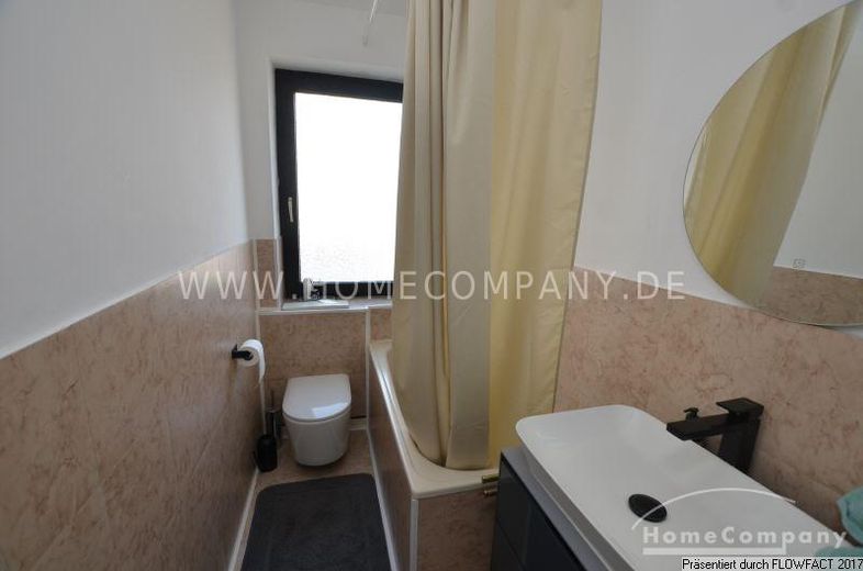 Moderne 4 Zi.-Whg mit großer Dachterrasse Nähe Airport – 4261f7709a65902fcf936c30a4cd504d22e39c67.jpg